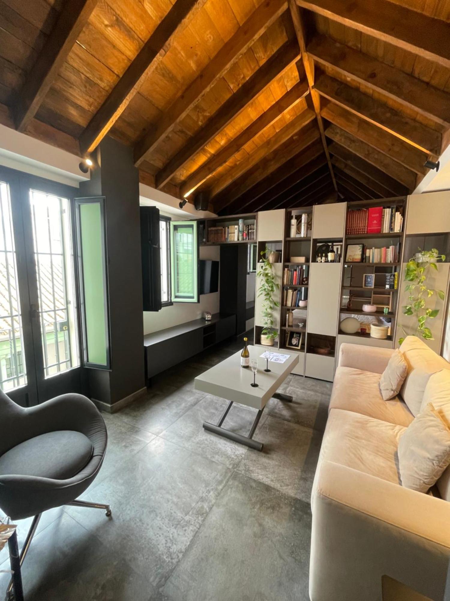 Komodo Gran Poder - Penthouse With Private Pool And Cozy Twin Bedroom Central Apartment Sevilla Exteriör bild